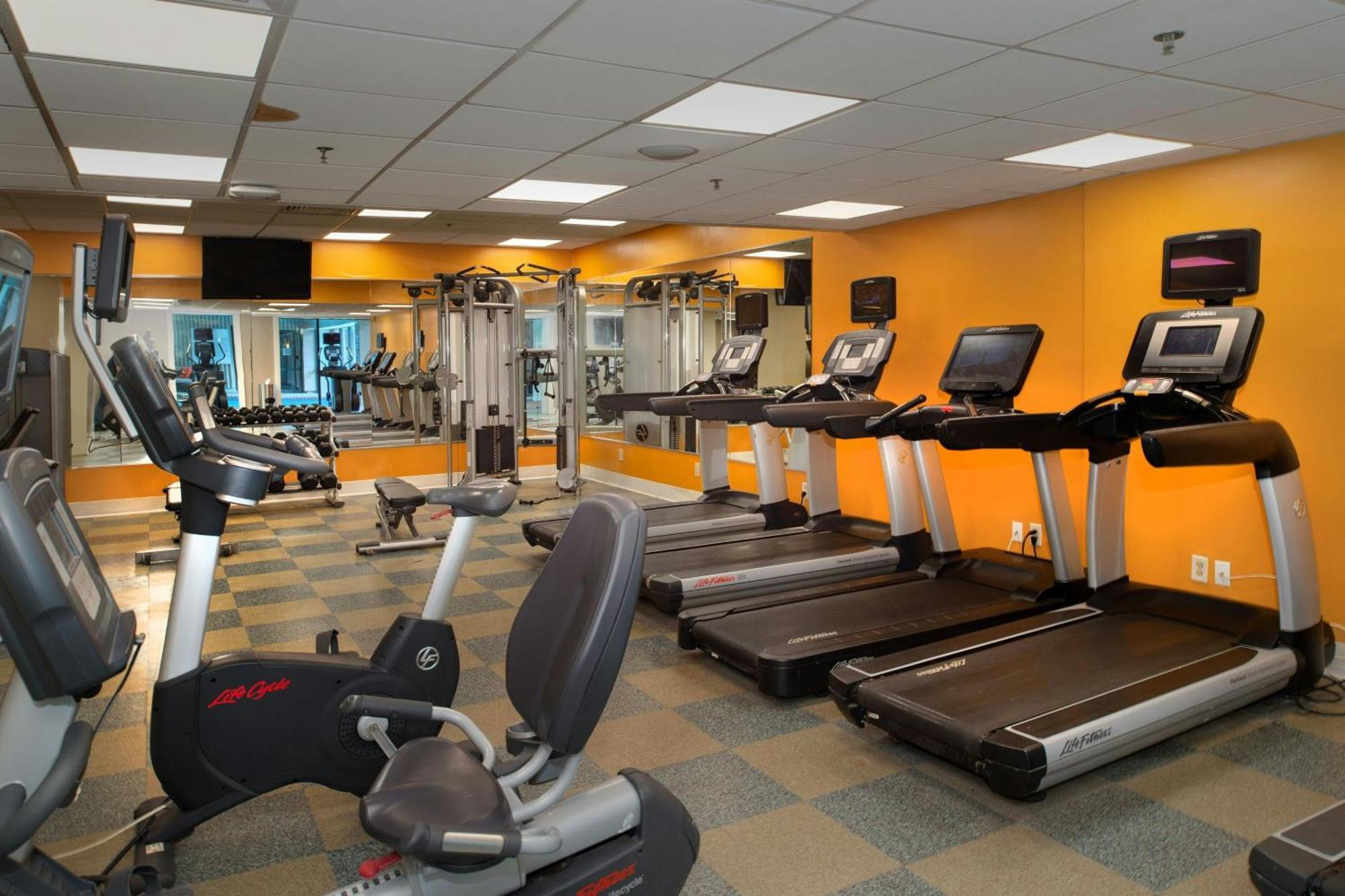 Отель Marriott St. Louis Airport Edmundson Экстерьер фото