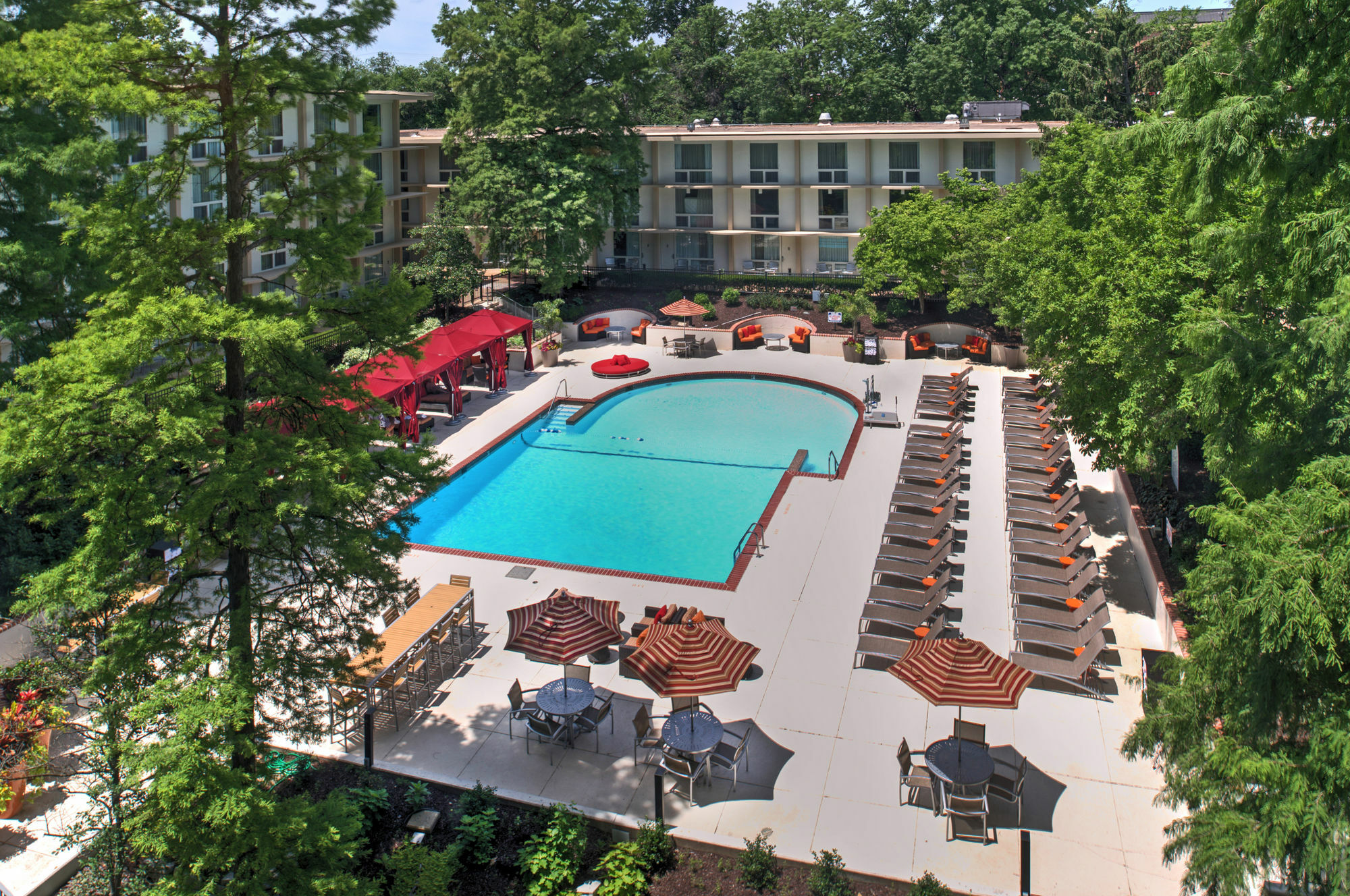 Отель Marriott St. Louis Airport Edmundson Экстерьер фото